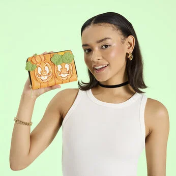 Donald & Daisy Jack-o'-Lantern Exclusive Glow Zip Around Wallet