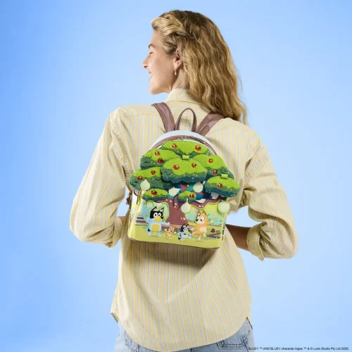 Bluey's Backyard Light-Up Mini Backpack