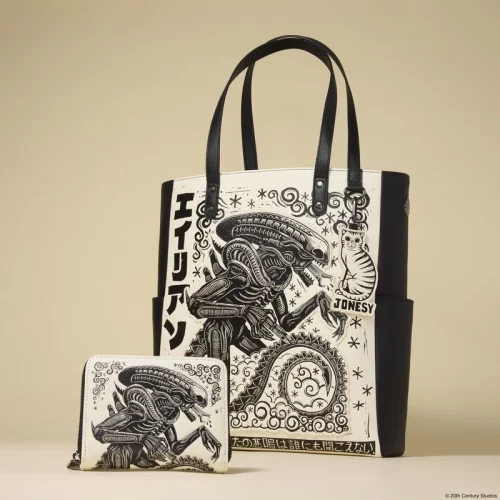 NYCC Exclusive Alien x Mondo Attack Peter Tote Bag
